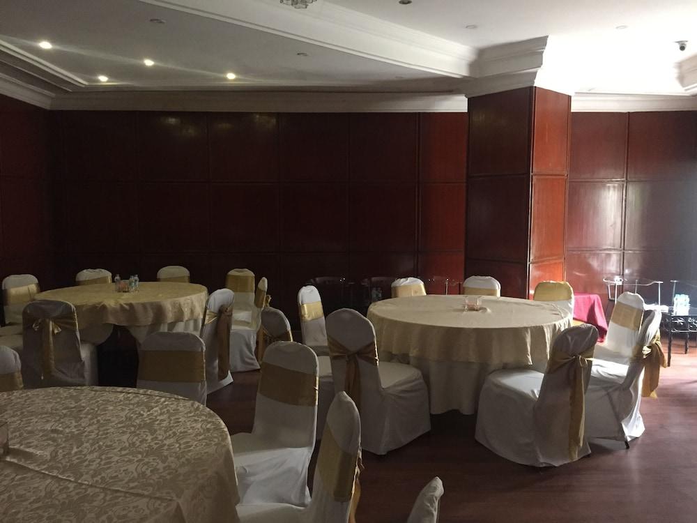 The Gateway Hotel Beach Road ויסאקפאטנם מראה חיצוני תמונה